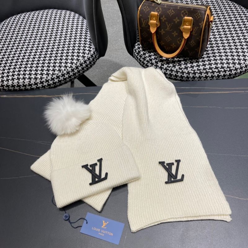 Louis Vuitton Caps Scarfs